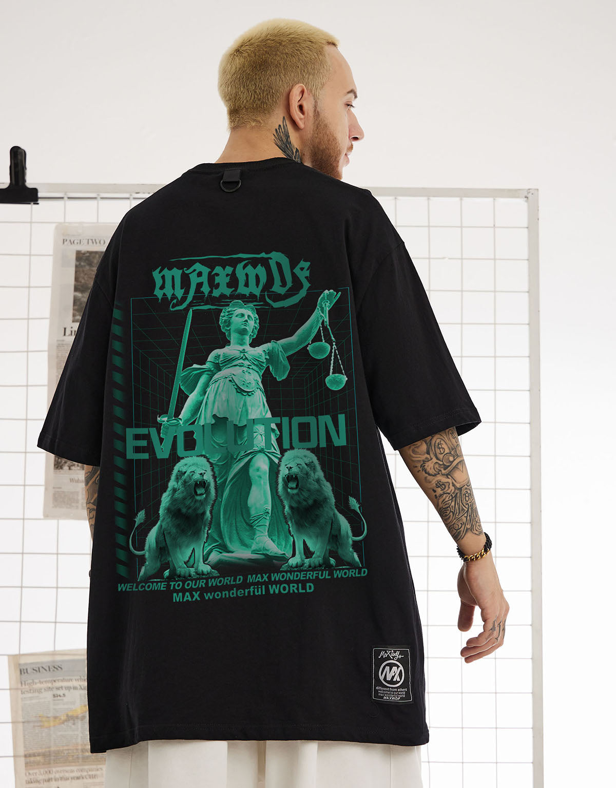 Goddess Justitia Tee