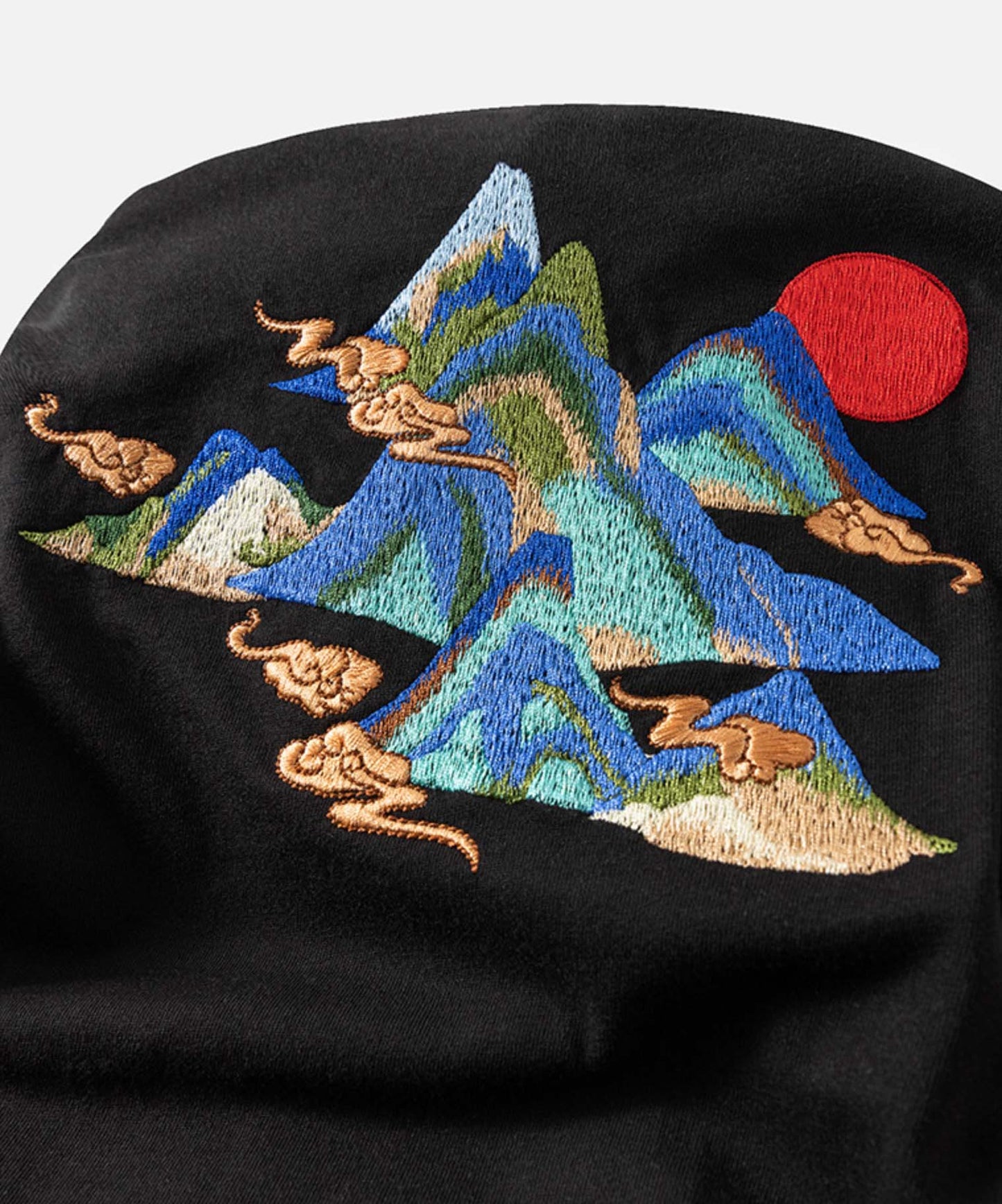 KH740 Mountains Embroidery Tee
