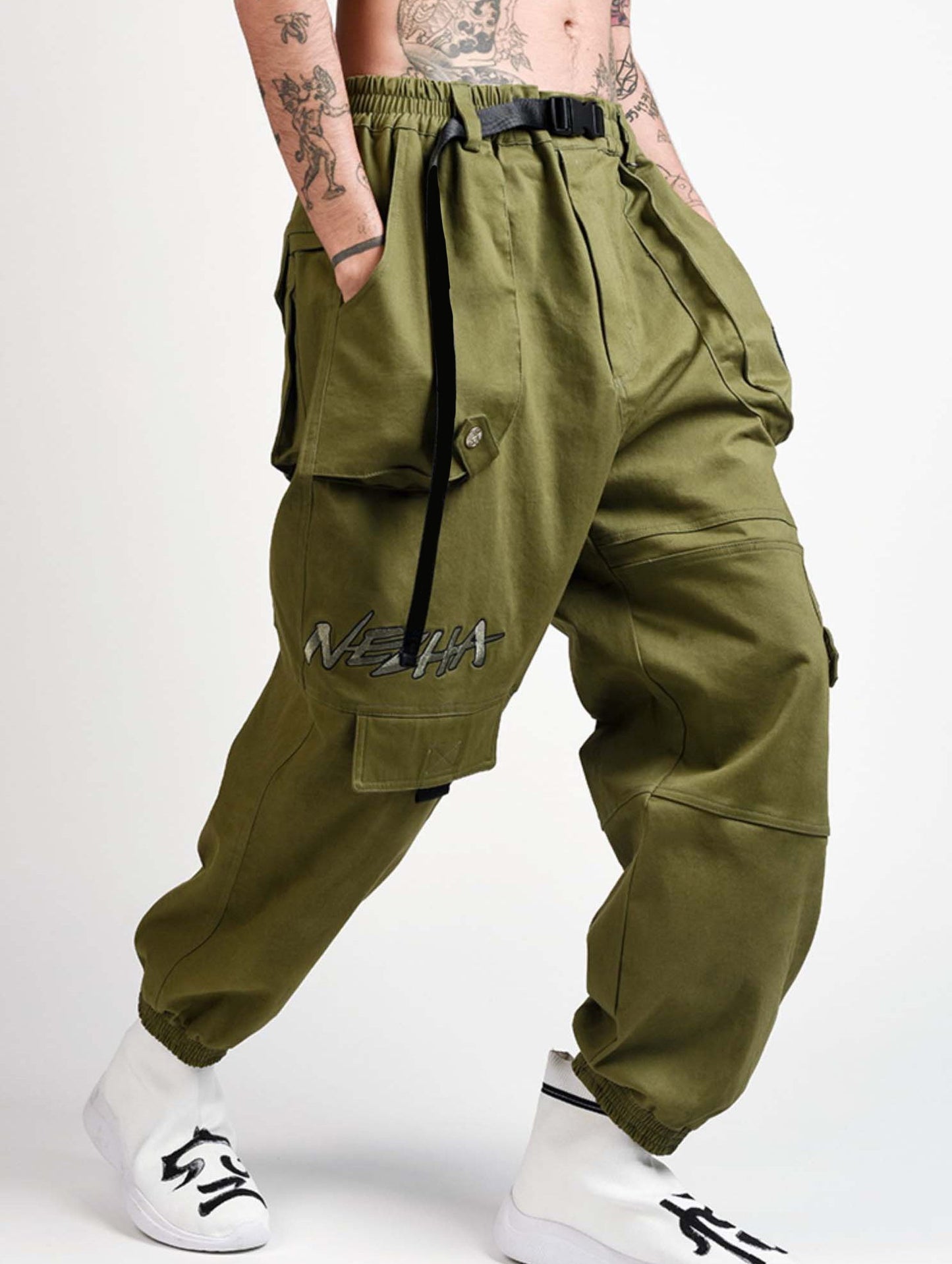 IBP332 Yin Yang Army Green Cargo Pants