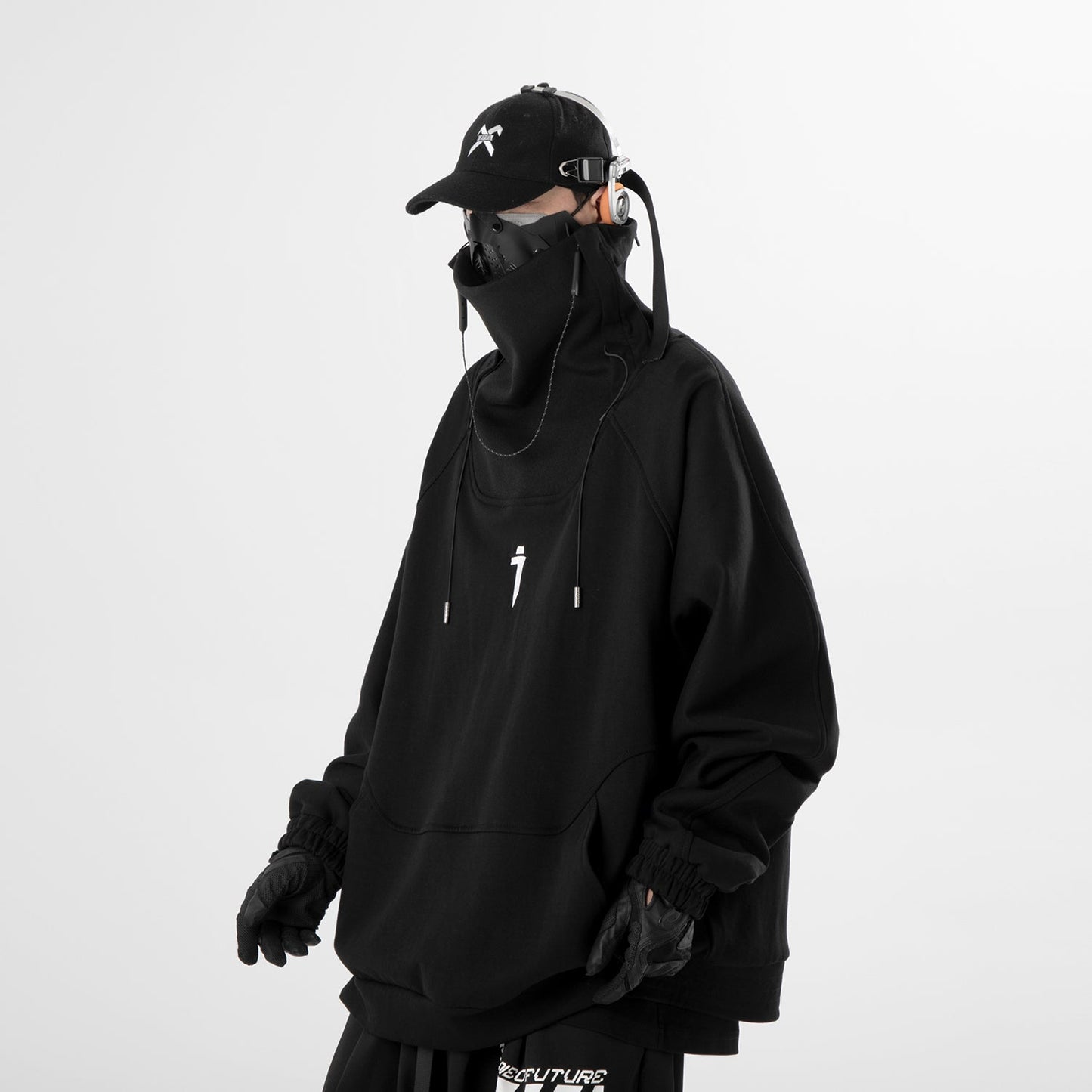 HiH49 Precision High Neck Black Sweater