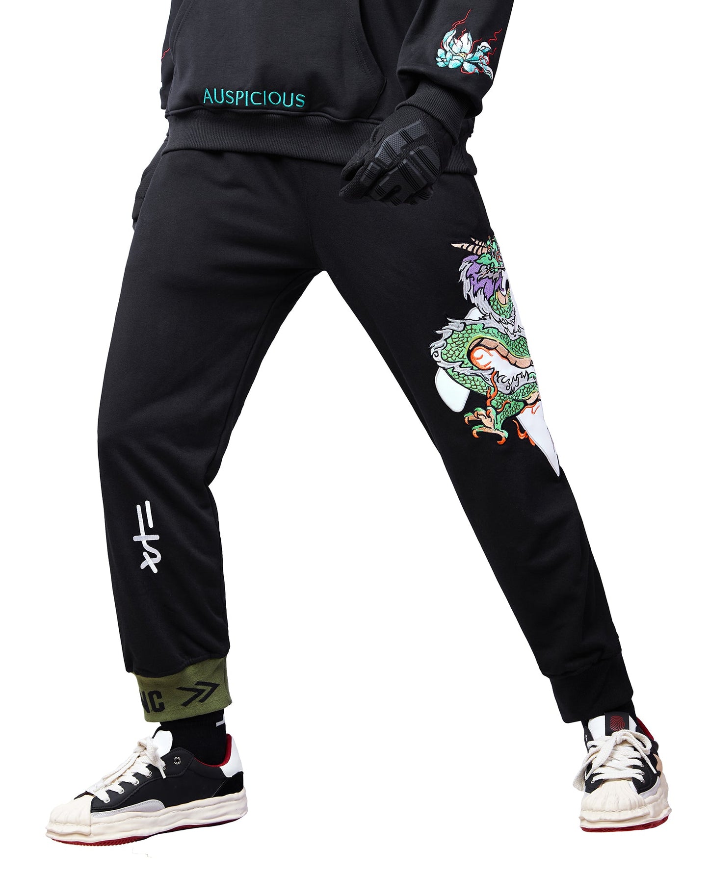 YEP6 Cloud Dragon Embroidery Sweatpants
