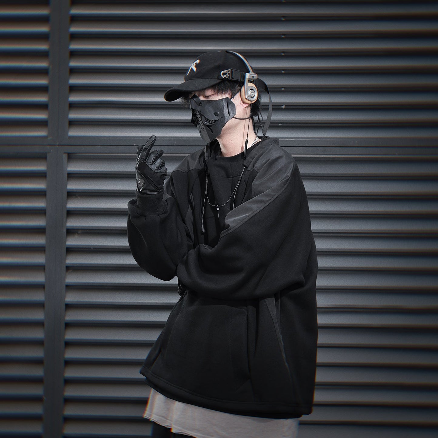 HiH55 Patchwork I-Tech Crewneck