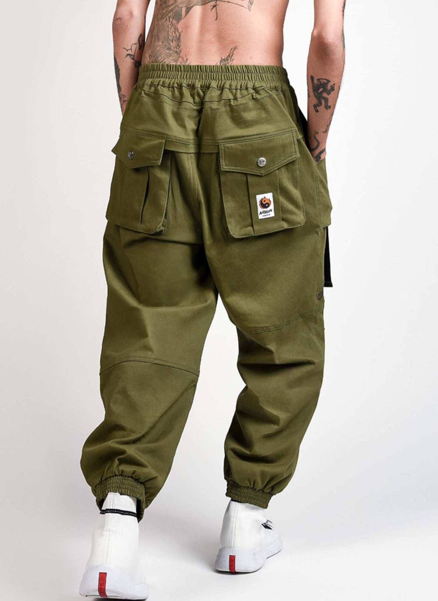 IBP332 Yin Yang Army Green Cargo Pants
