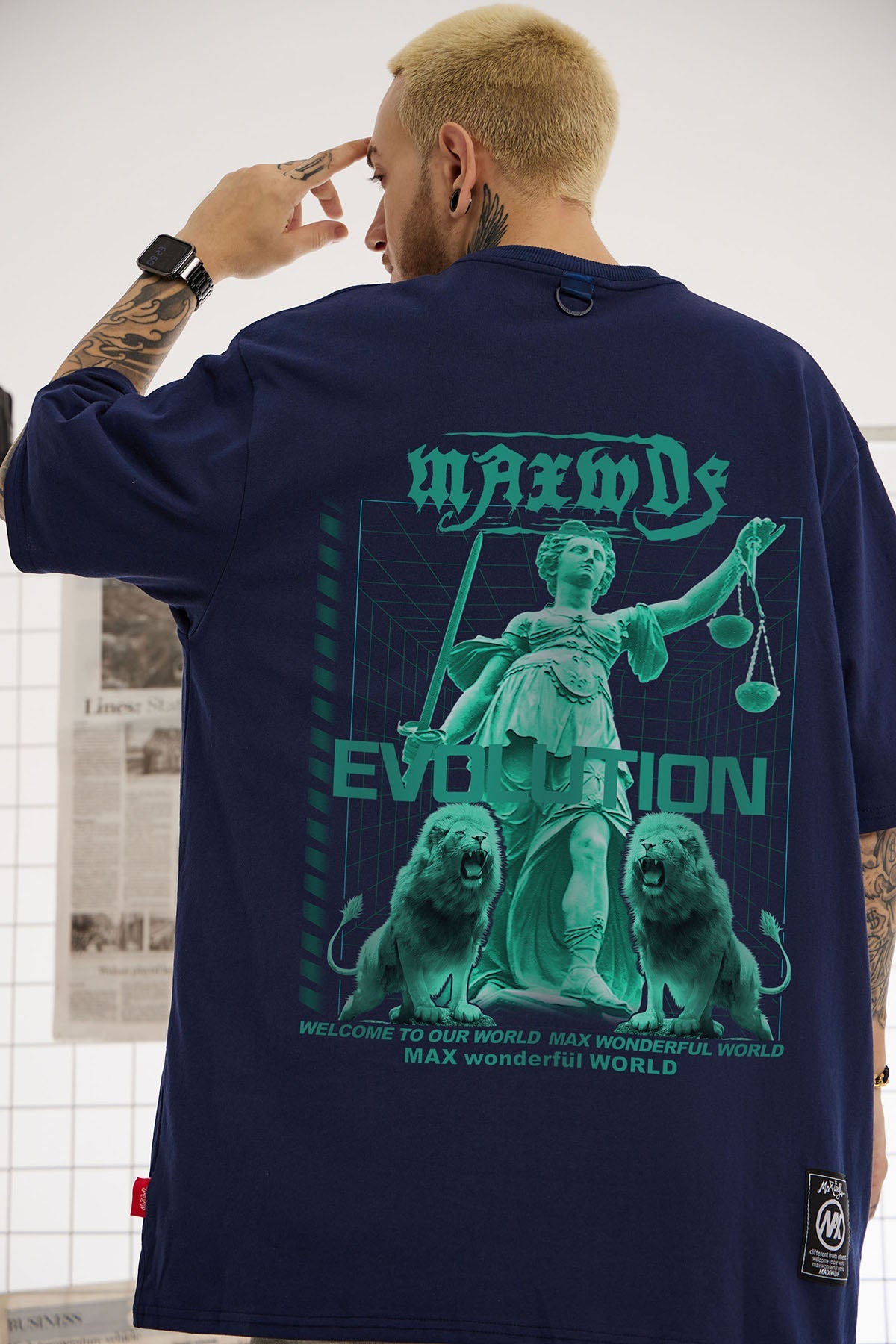 Goddess Justitia Tee
