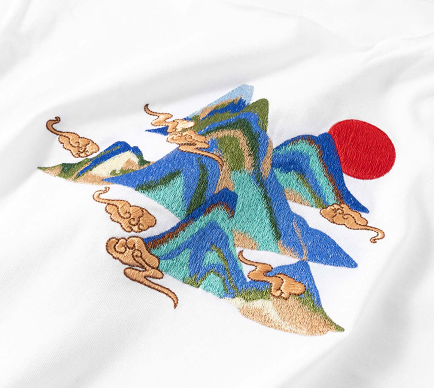 KH740 Mountains Embroidery Tee