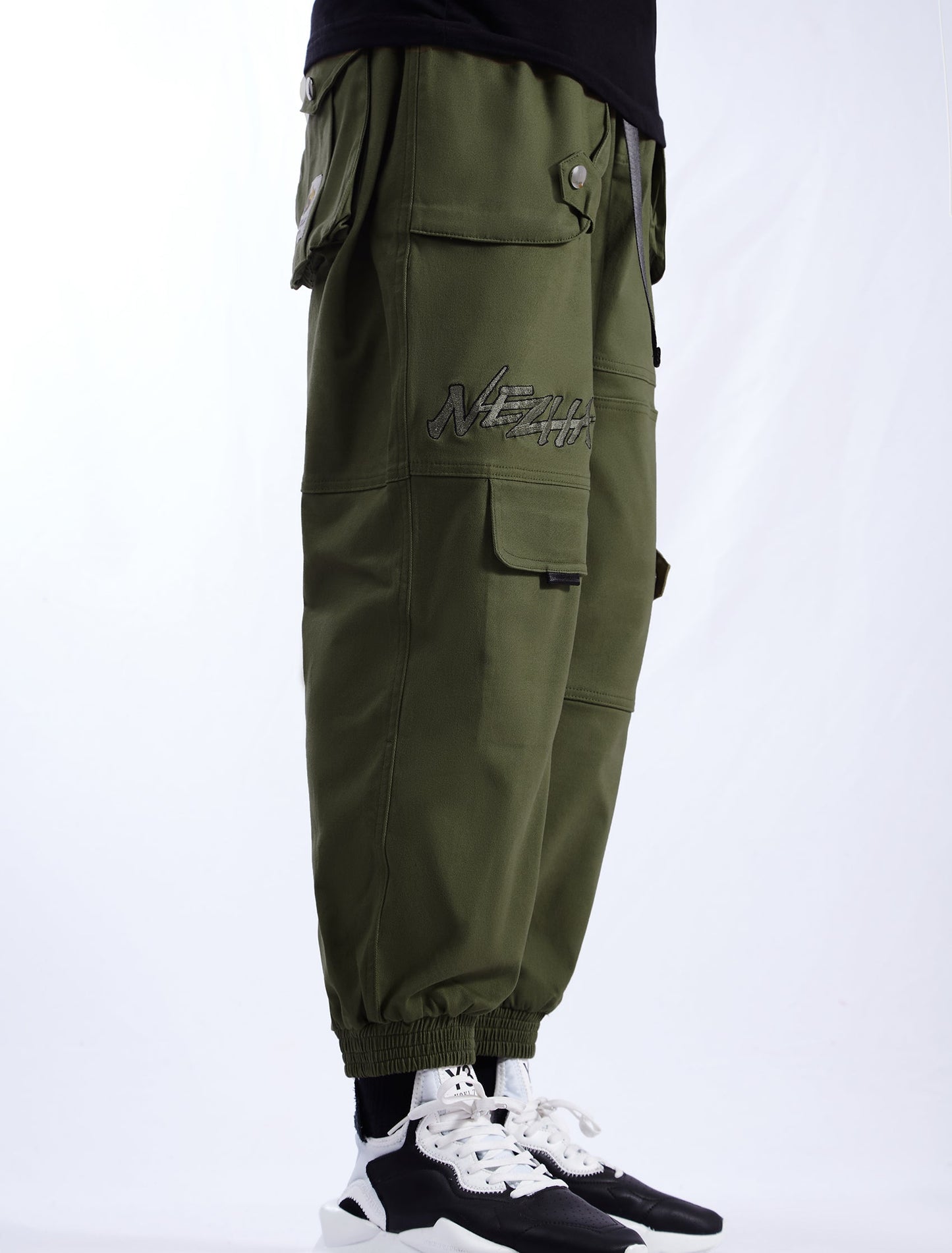 IBP332 Yin Yang Army Green Cargo Pants