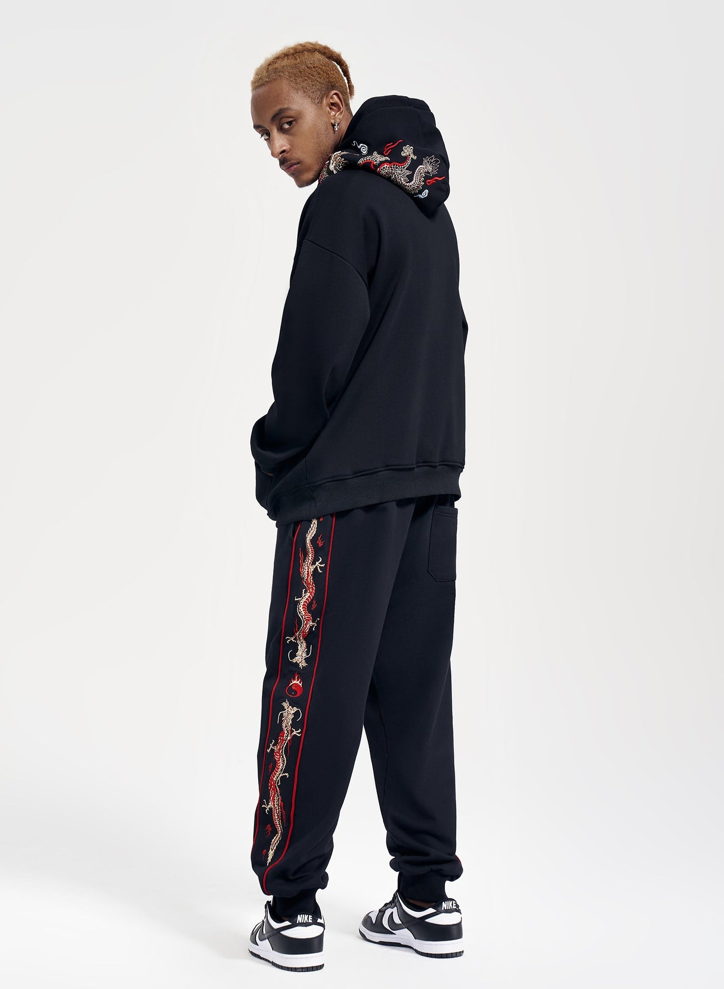 KH7061 Dragon Embroidery Joggers