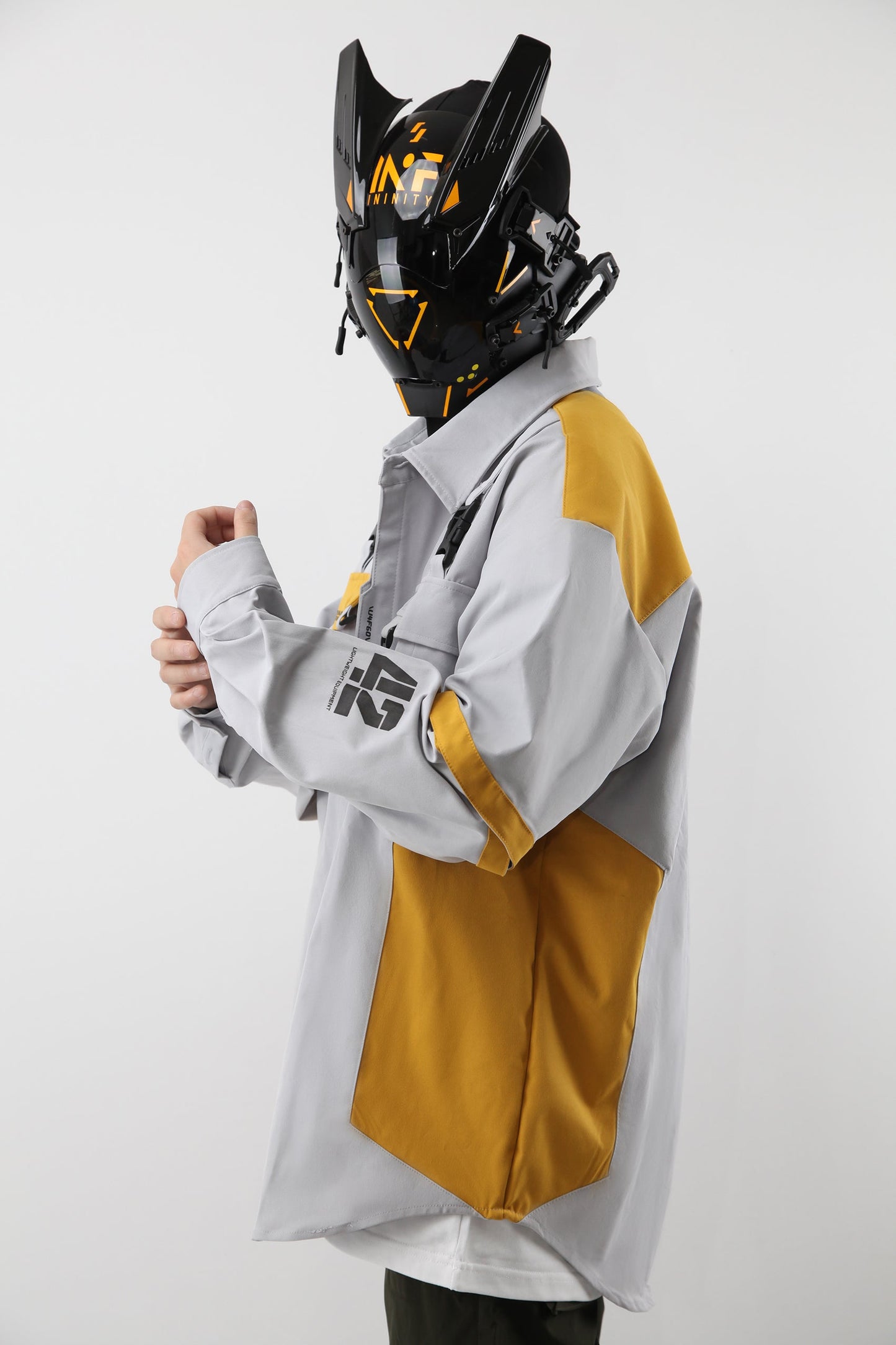 ApeqJ508 Boring Robot Jacket