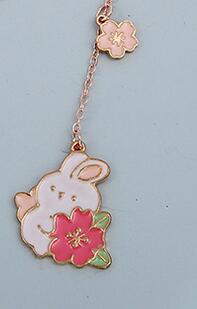 Marque-pages lapin et chat en fleurs de cerisier