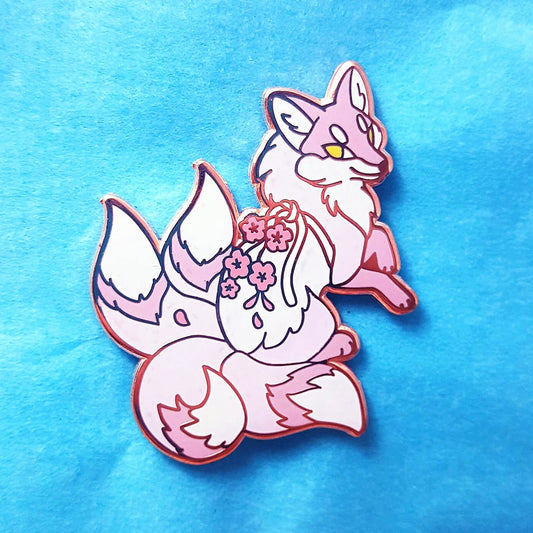 Broche en émail Sakura Fox