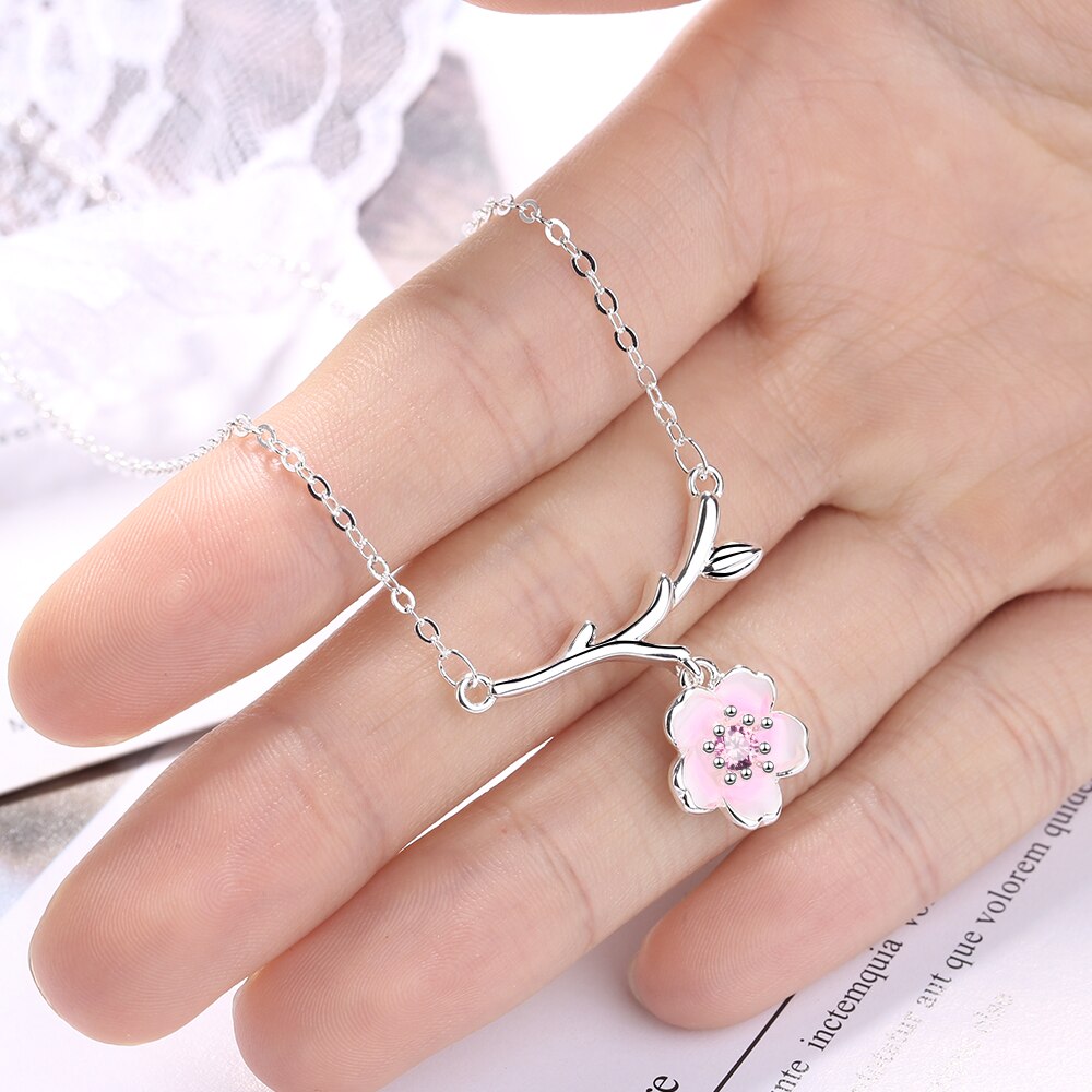 Collier Fleur de Cerisier Rose