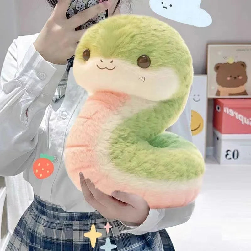 Peluche serpent kawaii