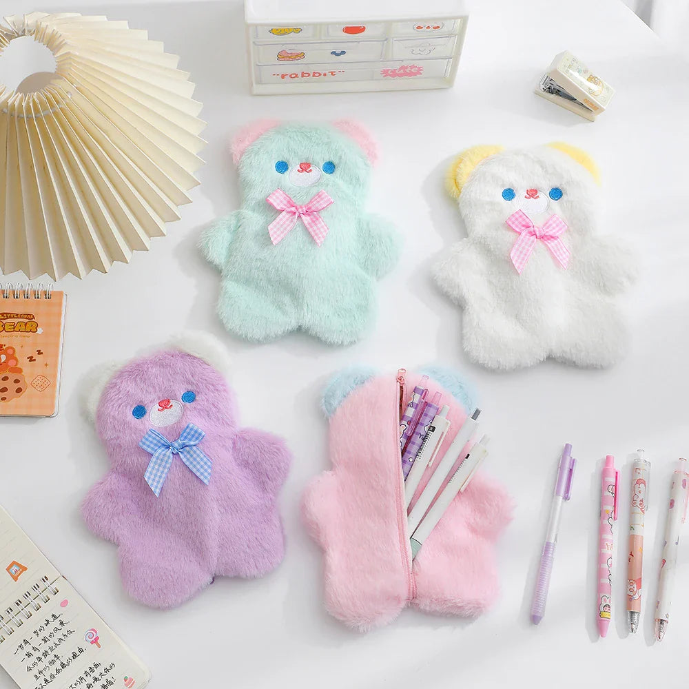Estuche para lápices de oso de peluche en tonos pastel