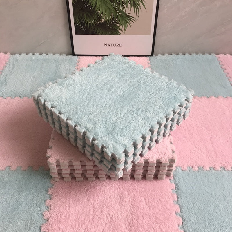 Dalles de moquette en peluche