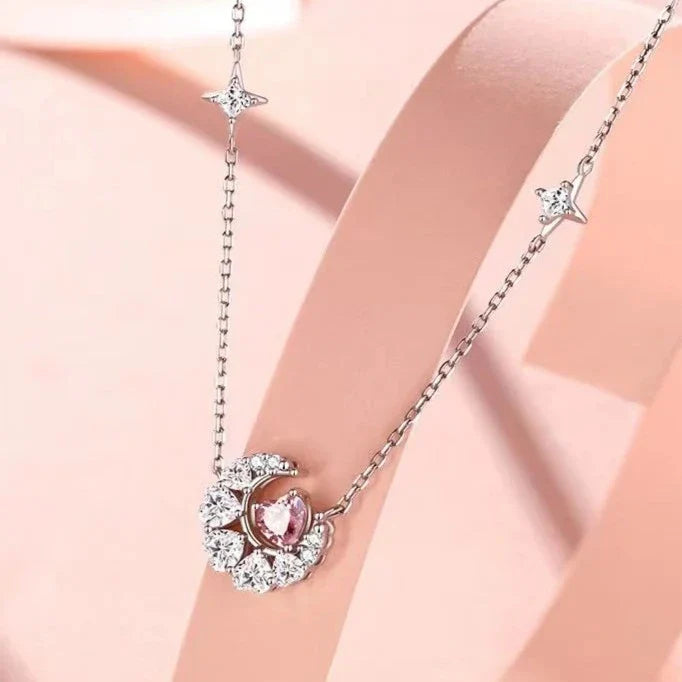 Collier pendentif lune cœur zircon