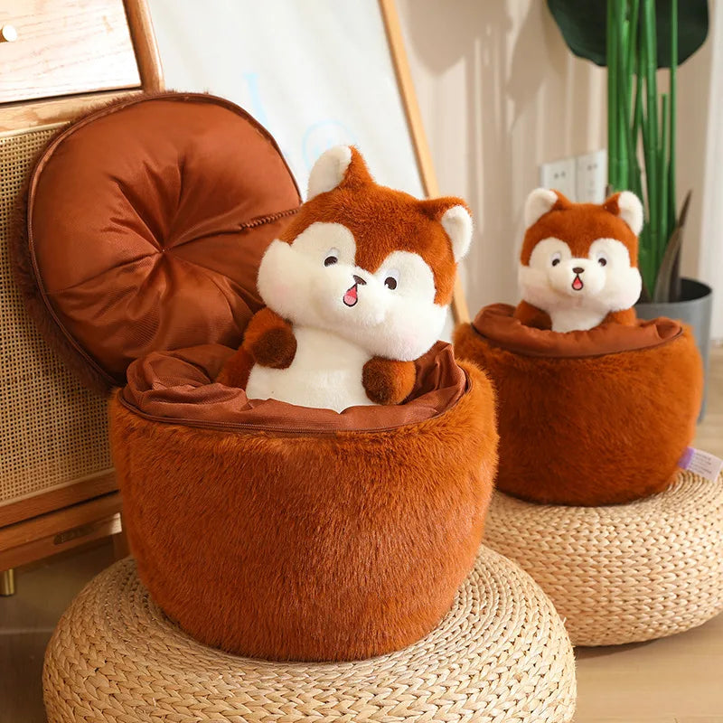 Peluches surprises écureuil gland