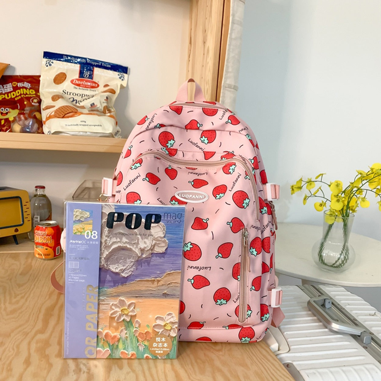 Sac à dos imperméable à imprimé fraise