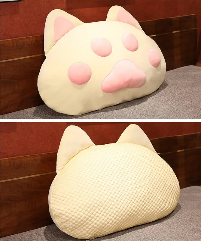 Almohadas gigantes con forma de pata de gato
