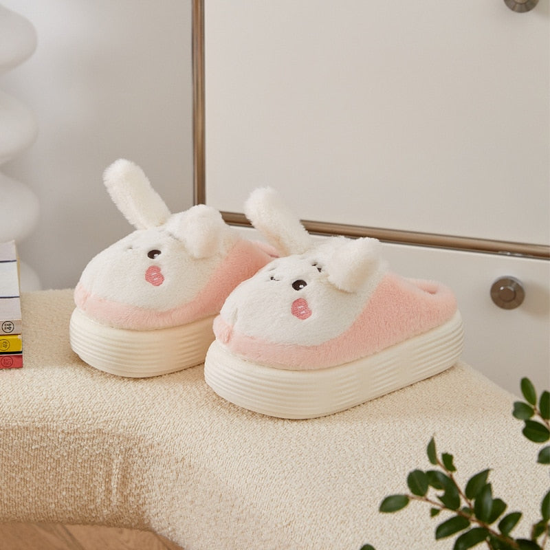 Toboggans à plateforme en forme de lapin en peluche