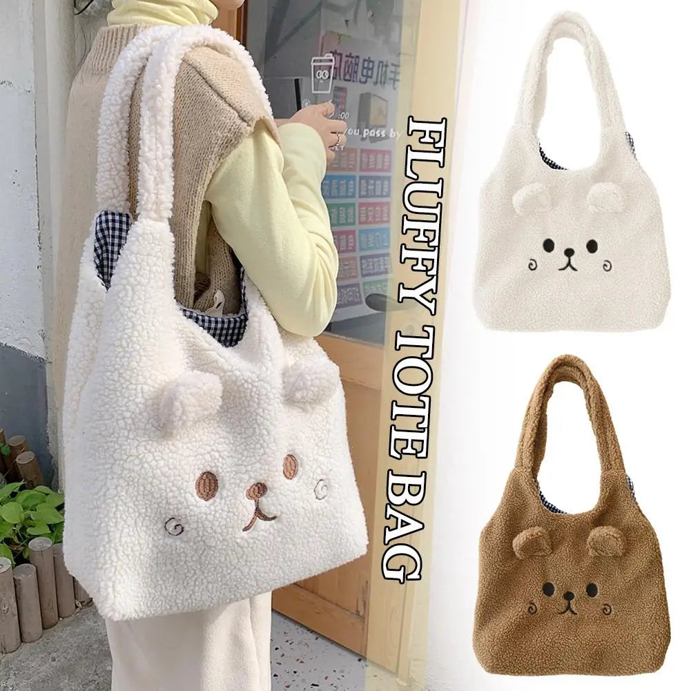 Bolsa de mano con forma de oso de peluche