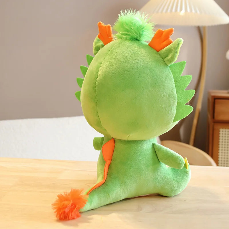 Adorable peluche dragon