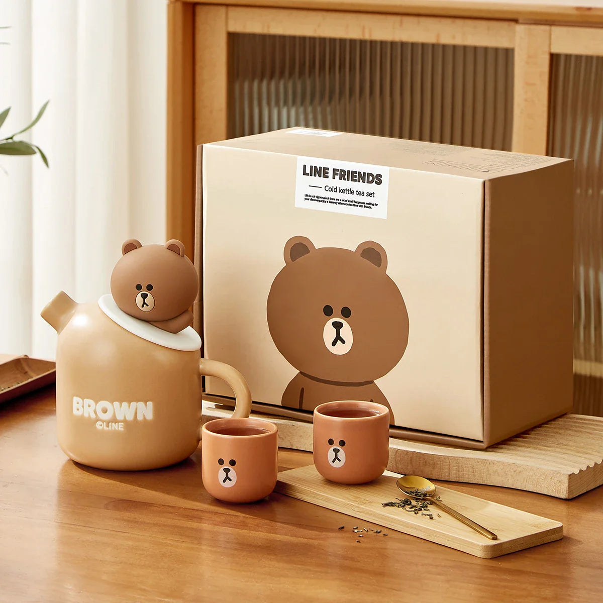 Tetera y tazas de cerámica con forma de osito de peluche