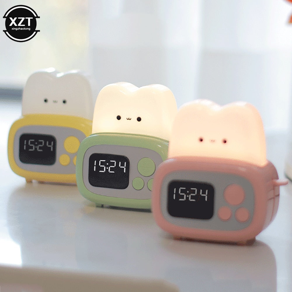 Reloj despertador tostador con luz nocturna