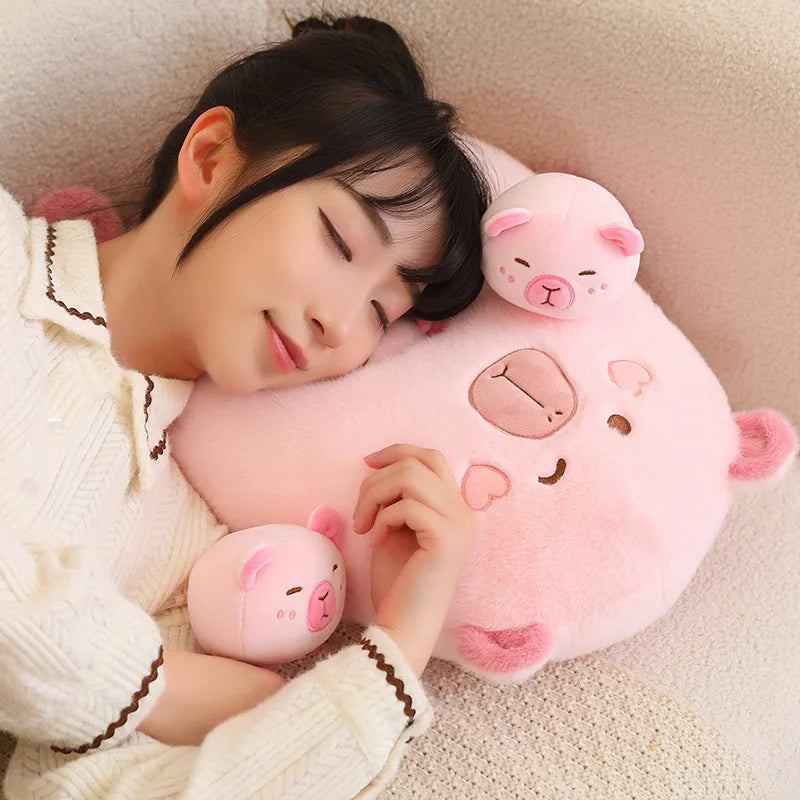 Peluches Capybara et Cochon