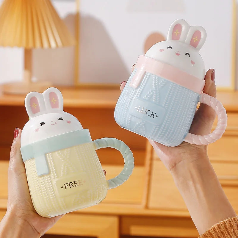Tasses en céramique lapin pastel