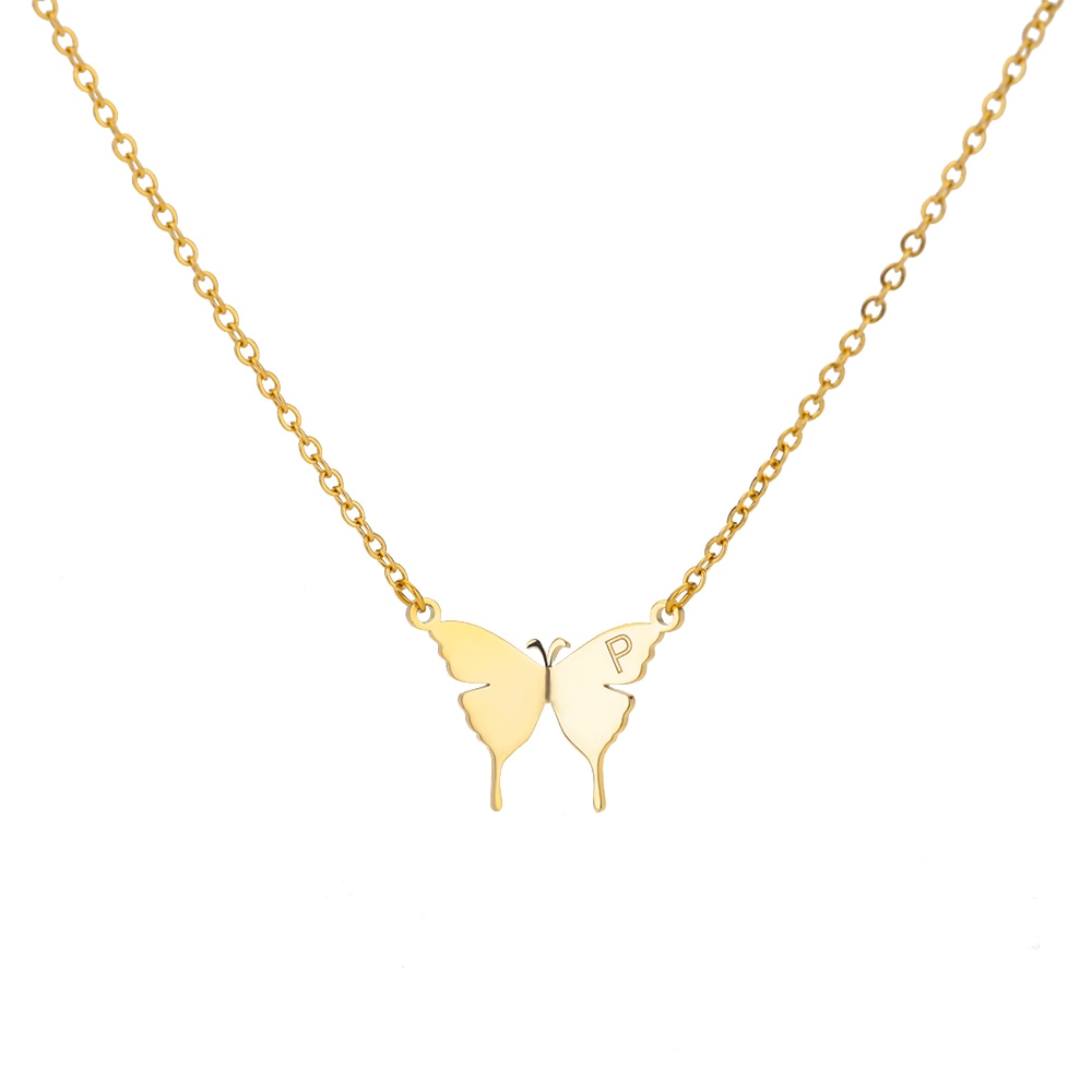 Collier avec lettre initiale papillon