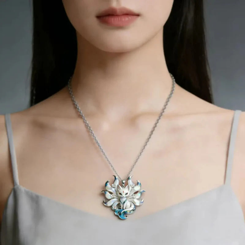 Collier détaillé Kawaii Kitsune