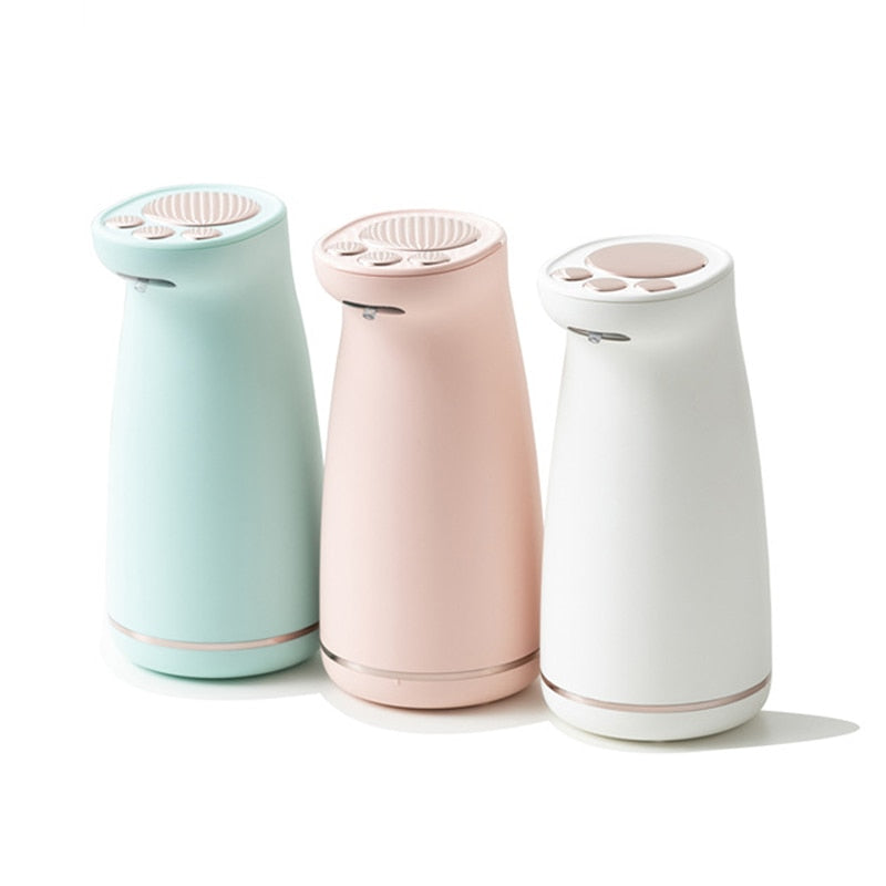 Dispensador automático de jabón con forma de pata de gato