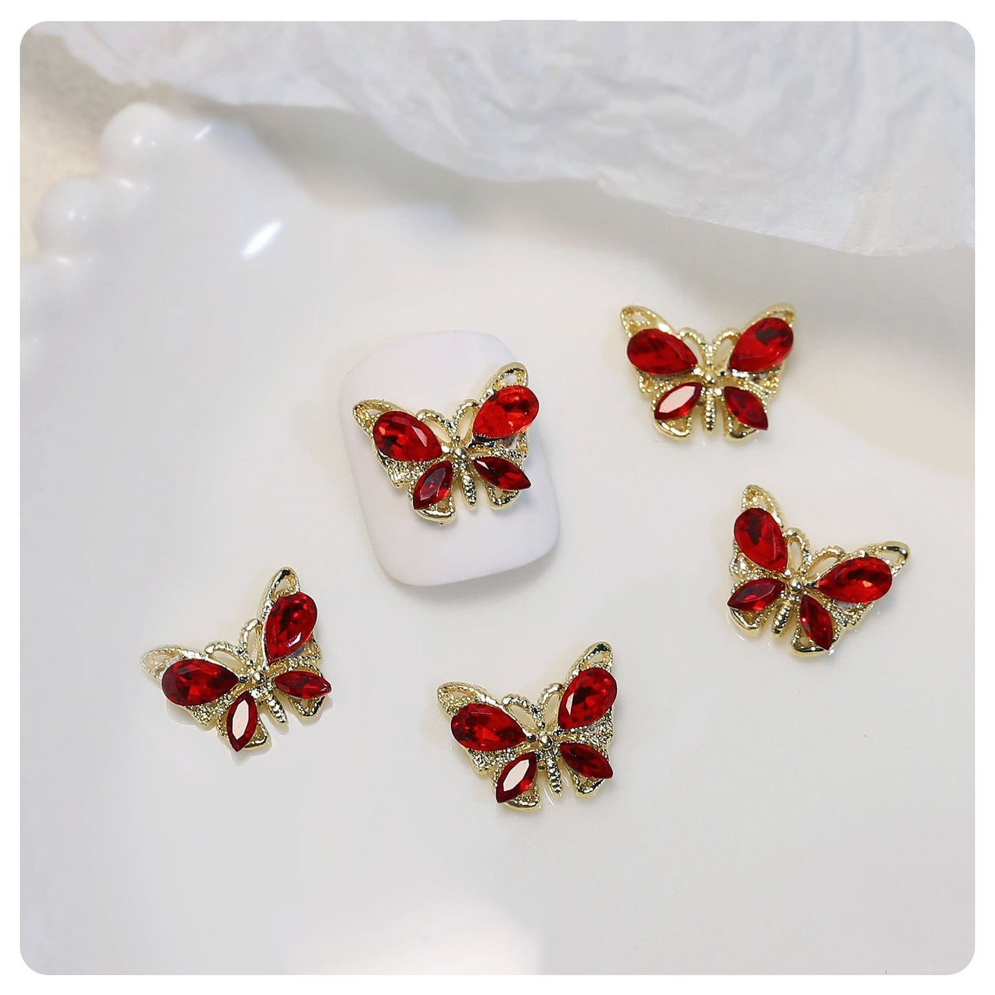 Charms pour ongles en forme de papillon