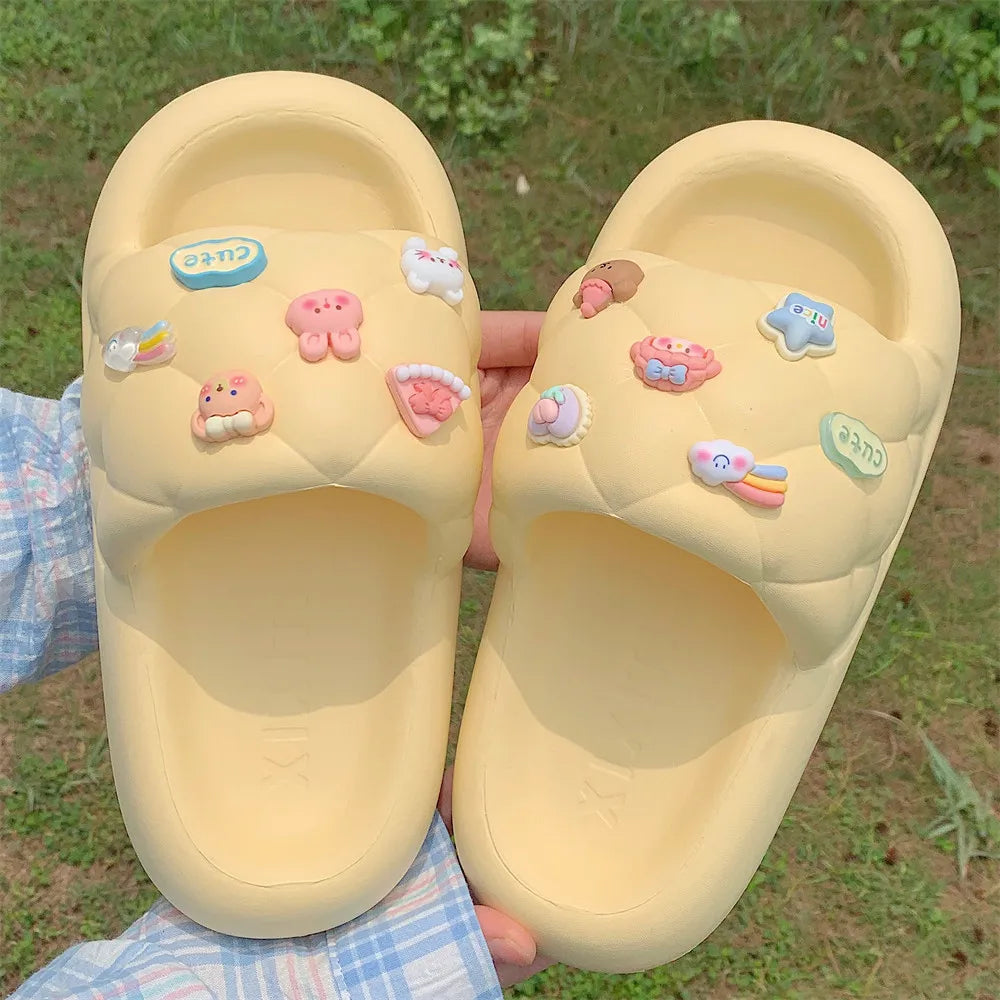 Sandales à semelle épaisse avec motif animal mignon