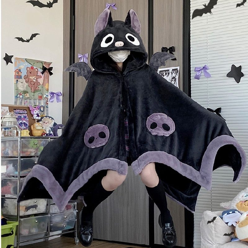Cape de chauve-souris en peluche