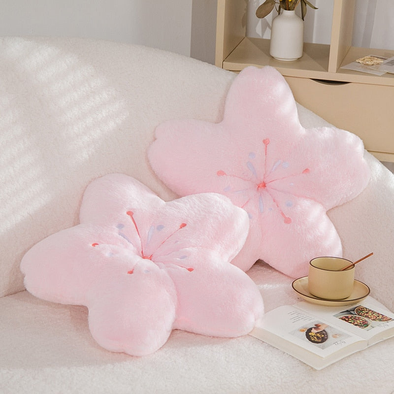Oreiller en peluche en forme de fleur de cerisier