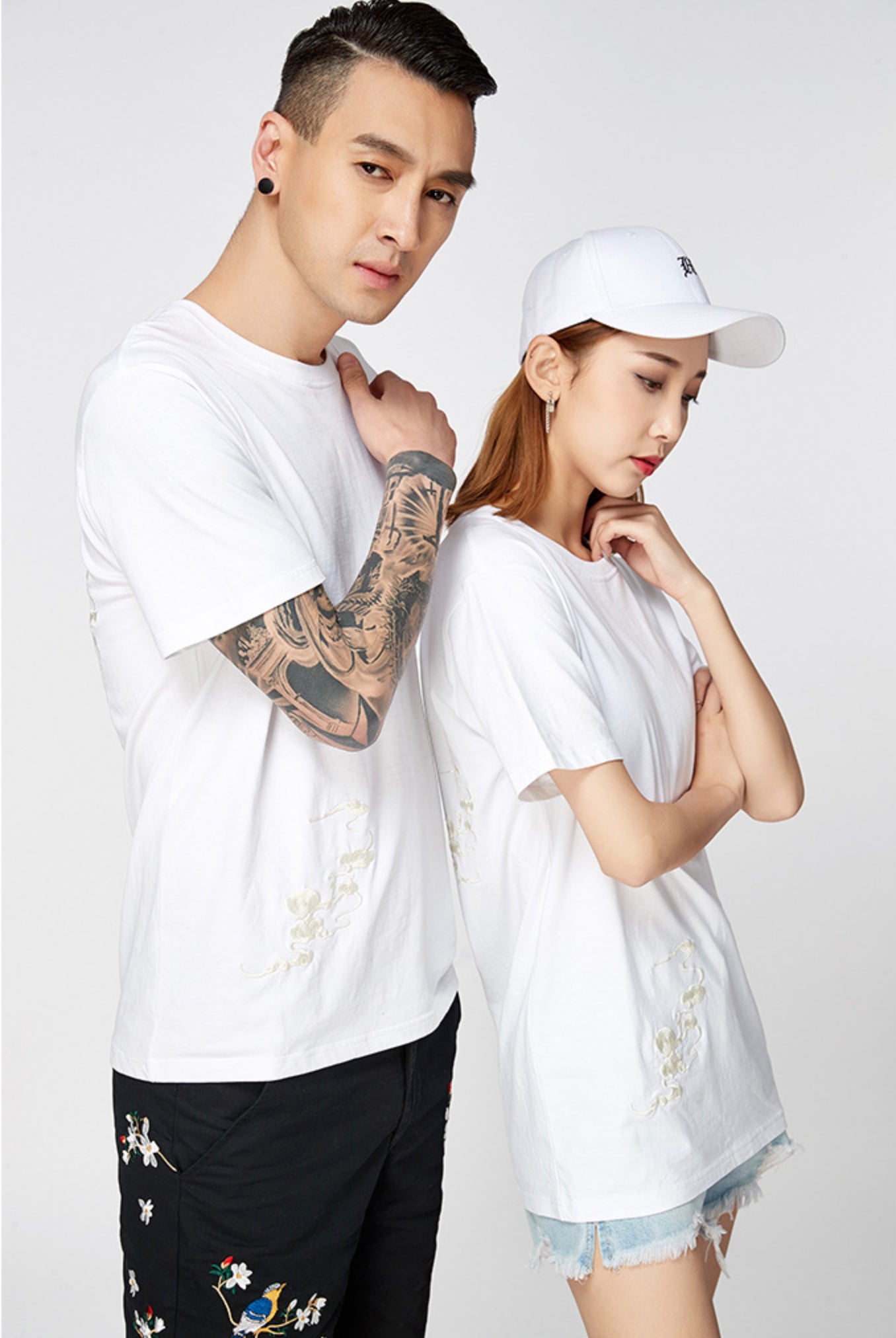 KH870 Kirin Embroidery Tee