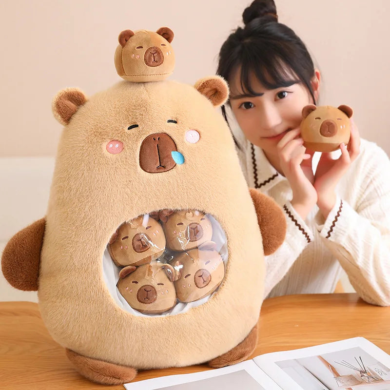 Peluches Capybara et Cochon