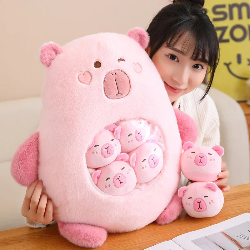 Peluches Capybara et Cochon