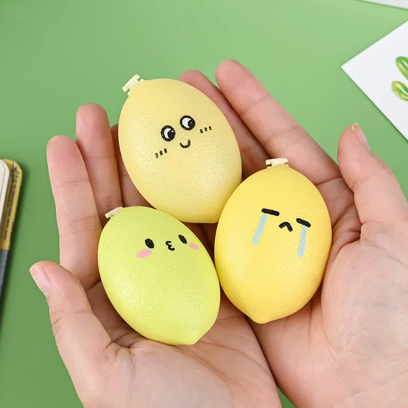 Adorable ruban correcteur citron