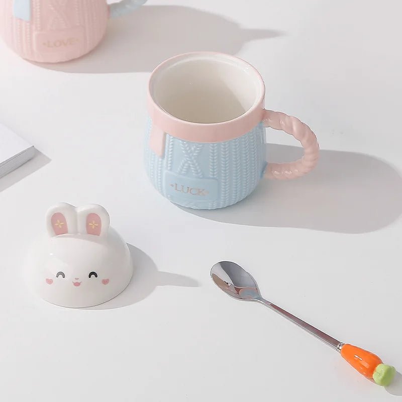 Tasses en céramique lapin pastel