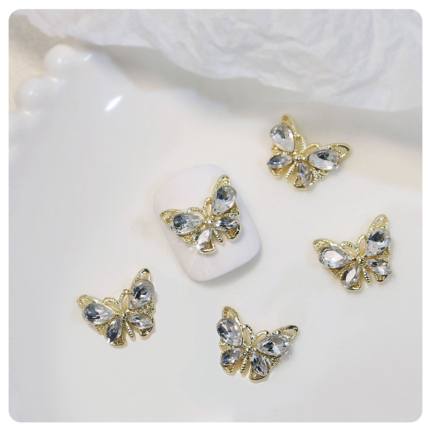 Charms pour ongles en forme de papillon