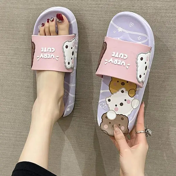 Chaussons ours en peluche