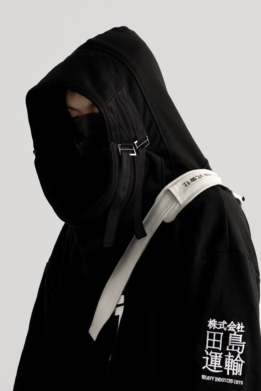 HiH6 Black I-Tech Hoodie