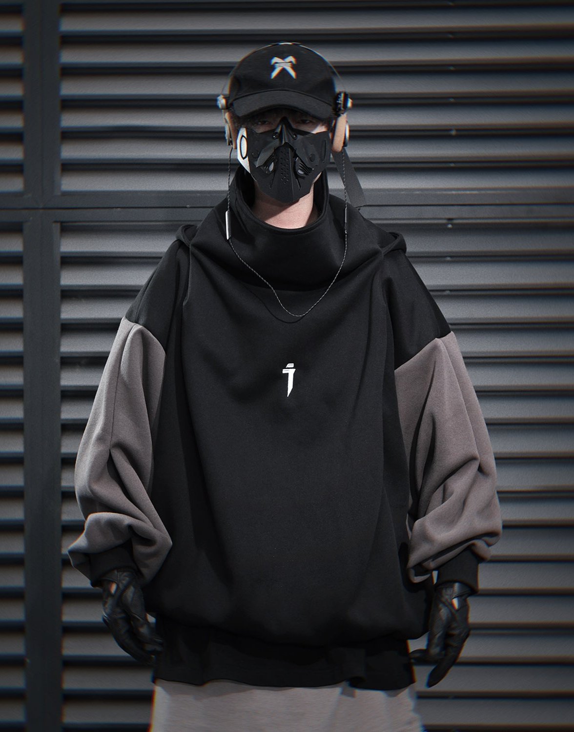 HiH51 Black Urban Hoodie