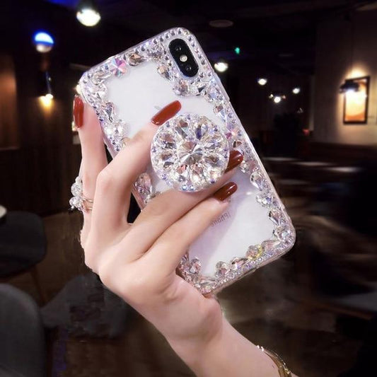 Coque iPhone transparente ornée de bijoux