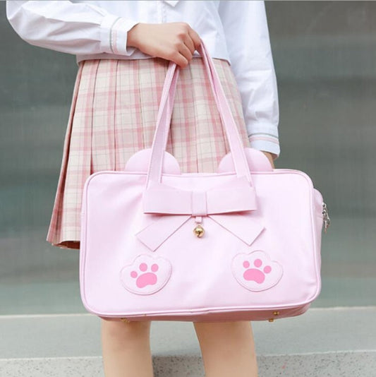 Sac à main en forme d'ours avec nœud papillon