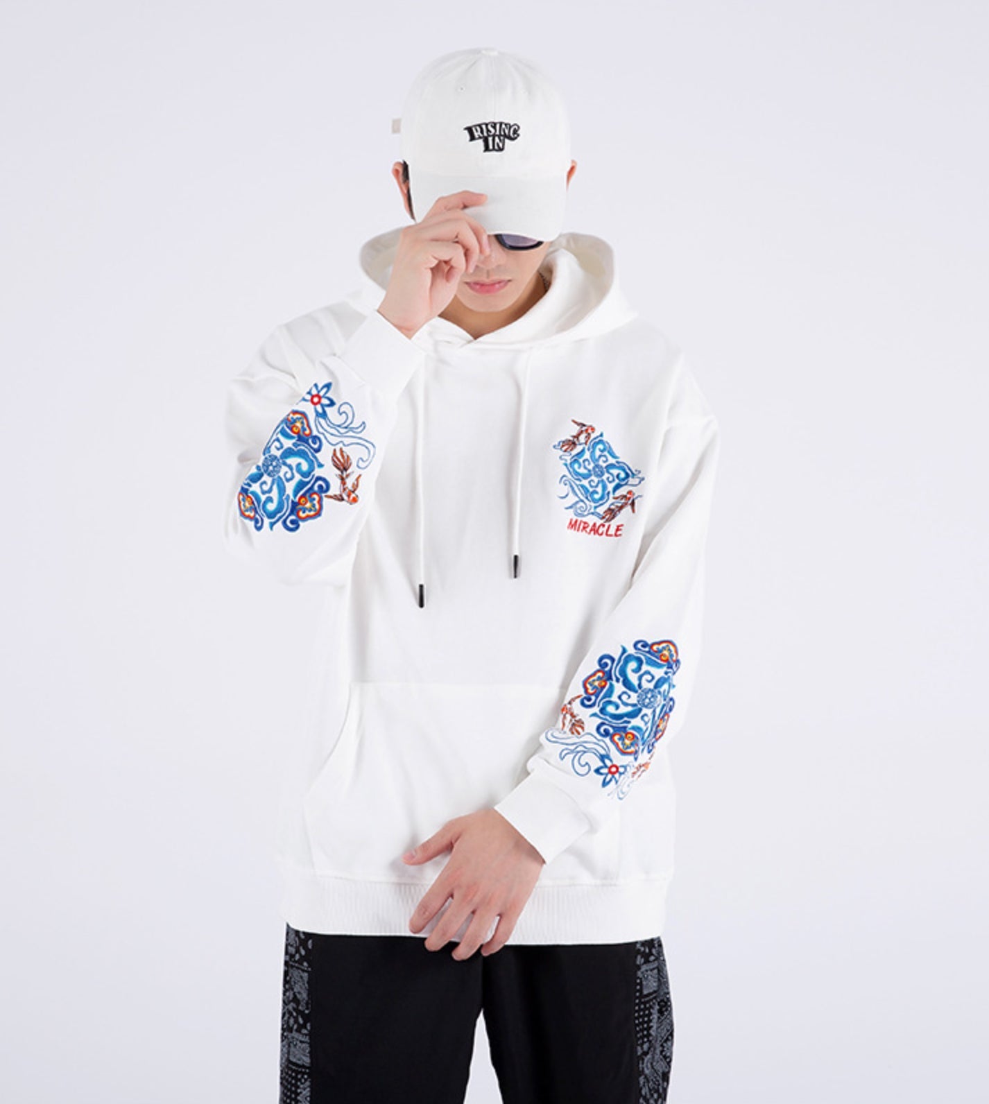 KH9201 Fish Art Embroidery Hoodie