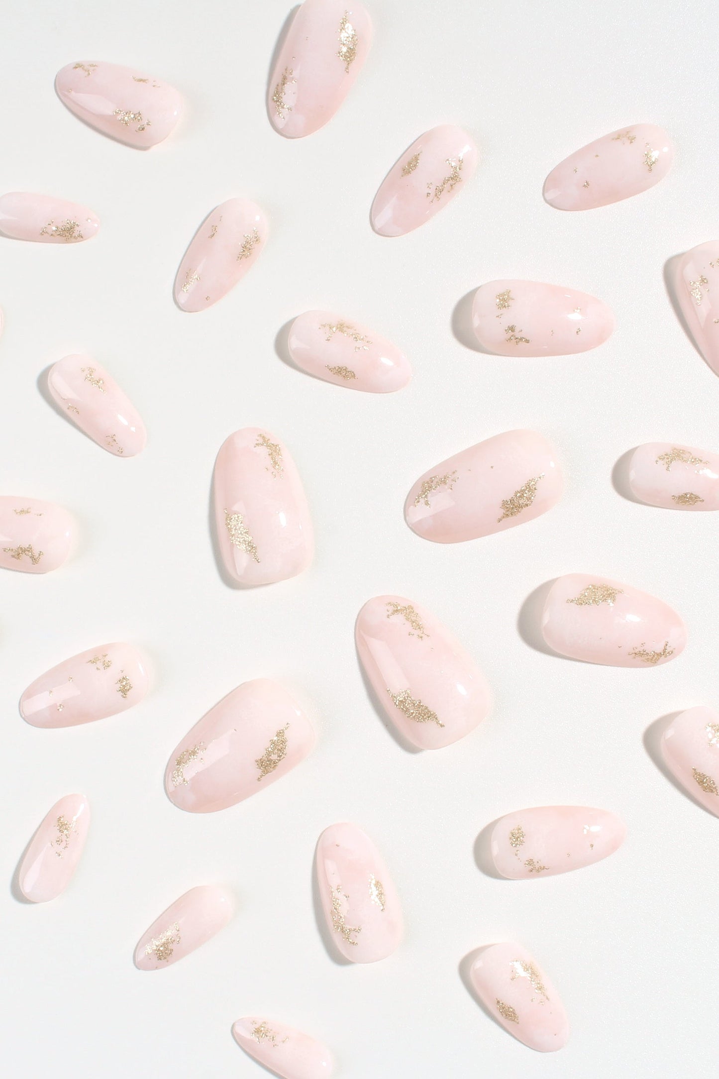 Scintillement feutré | Faux ongles souples et résistants