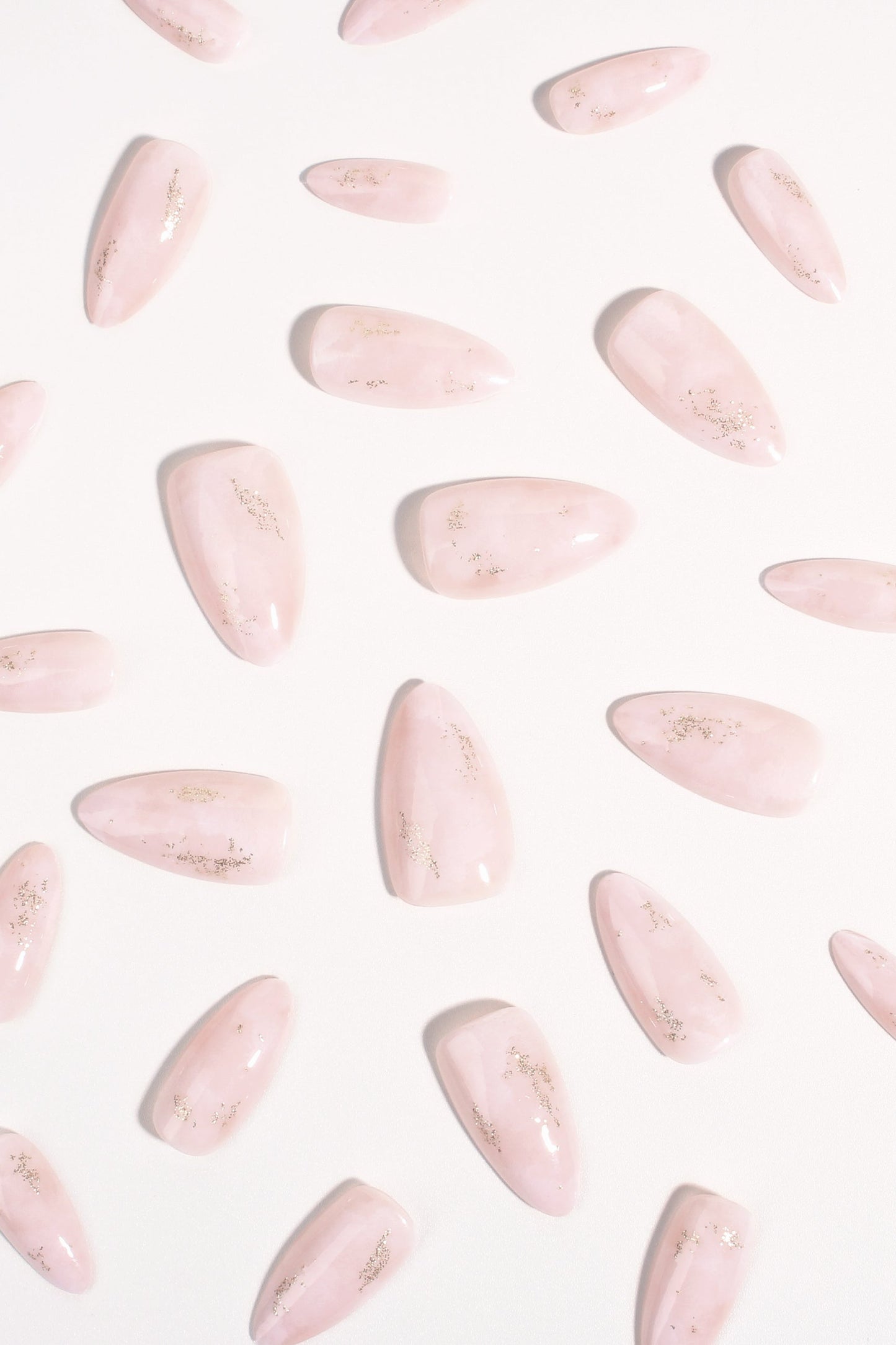 Scintillement feutré | Faux ongles souples et résistants